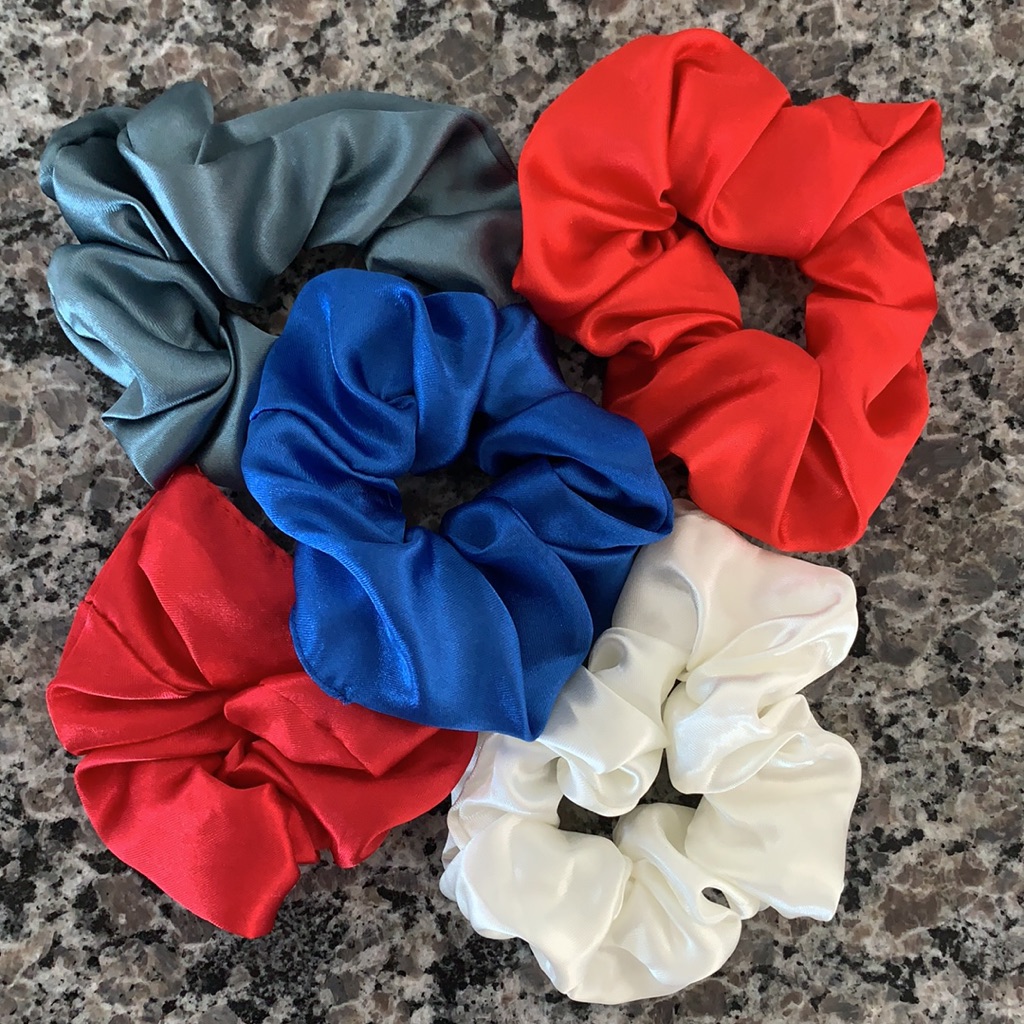 Scrunchies Pack Of 5  Brand New